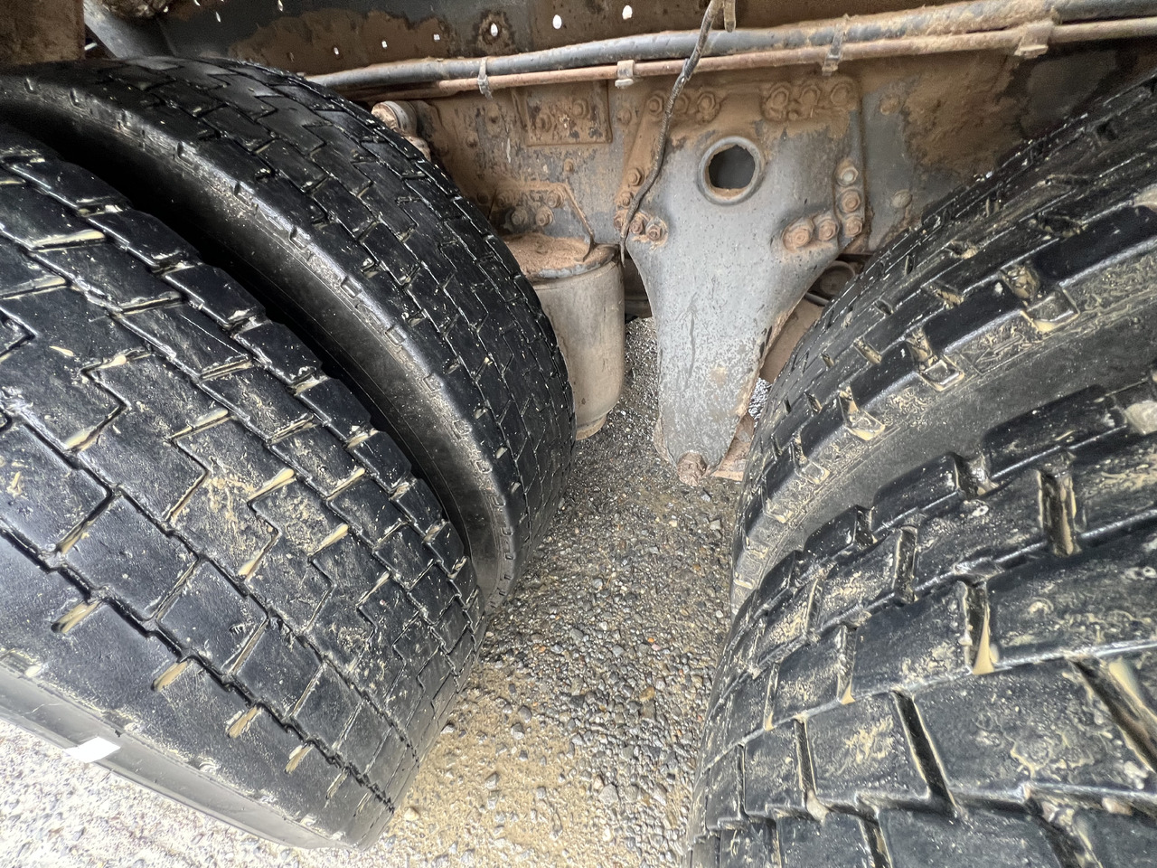 SCANIA 8x4 - Multibasculante camión: foto 3 SCANIA 8x4 - Multibasculante camión: foto 3