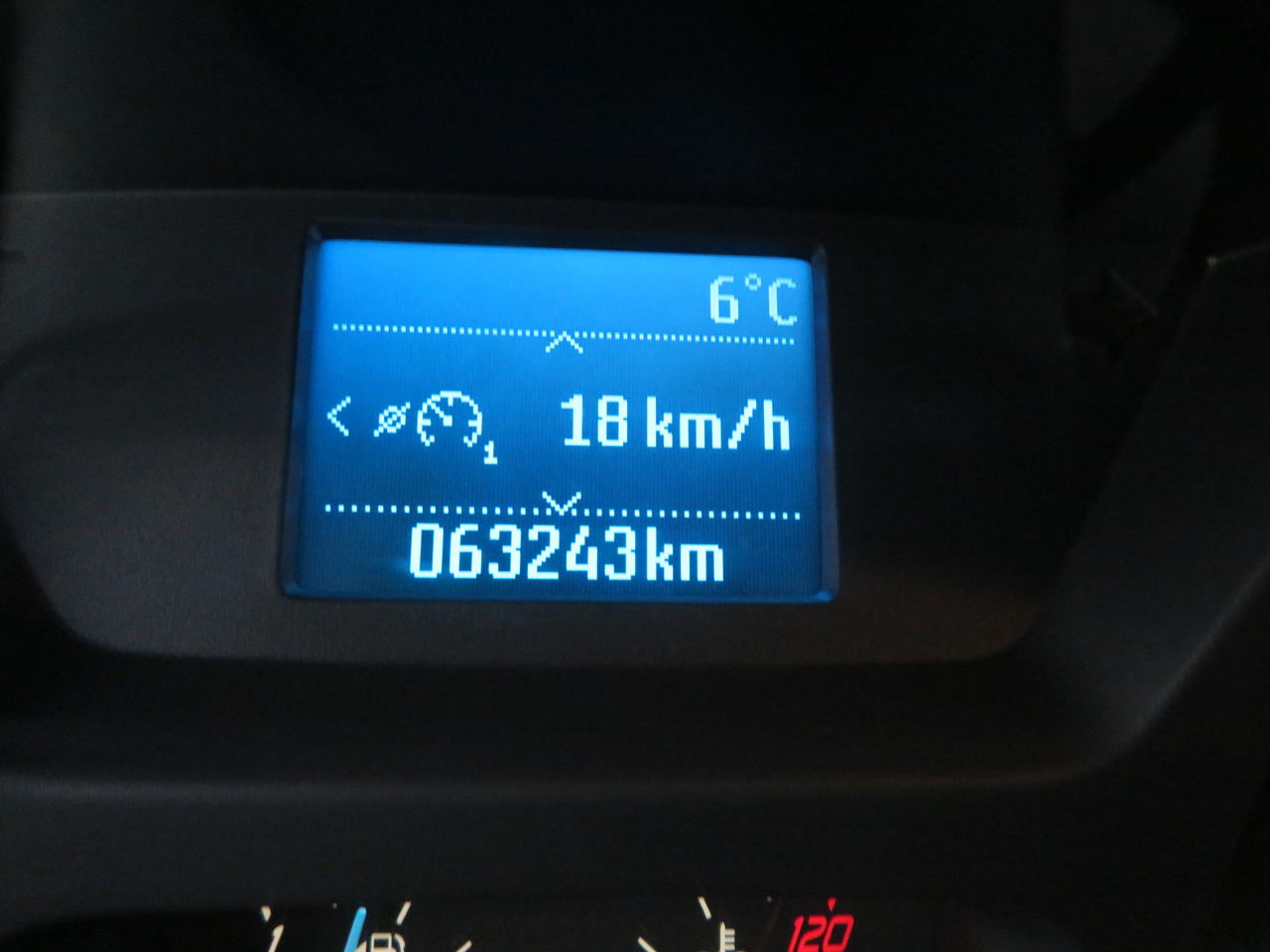 Furgón Ford Transit 2.0TDCi - L2H2: foto 23 Furgón Ford Transit 2.0TDCi - L2H2: foto 23