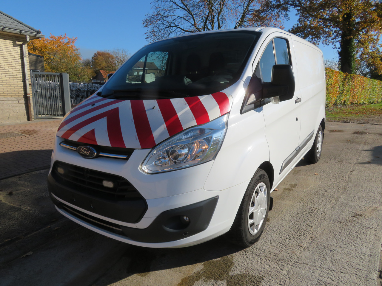 Ford Transit Custom 2.0tdci - Furgoneta pequeña: foto 3 Ford Transit Custom 2.0tdci - Furgoneta pequeña: foto 3