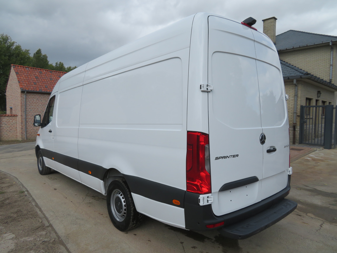 Mercedes-Benz Sprinter 317cdi - A3H2 - Furgón: foto 5 Mercedes-Benz Sprinter 317cdi - A3H2 - Furgón: foto 5