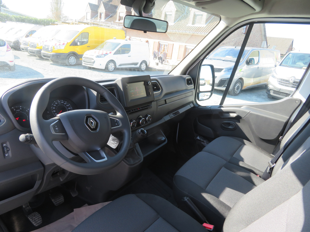 Leasing financiero de Renault master 2.3dci - L3H1 - Kipper leasing Renault master 2.3dci - L3H1 - Kipper: foto 14 Leasing financiero de Renault master 2.3dci - L3H1 - Kipper leasing Renault master 2.3dci - L3H1 - Kipper: foto 14