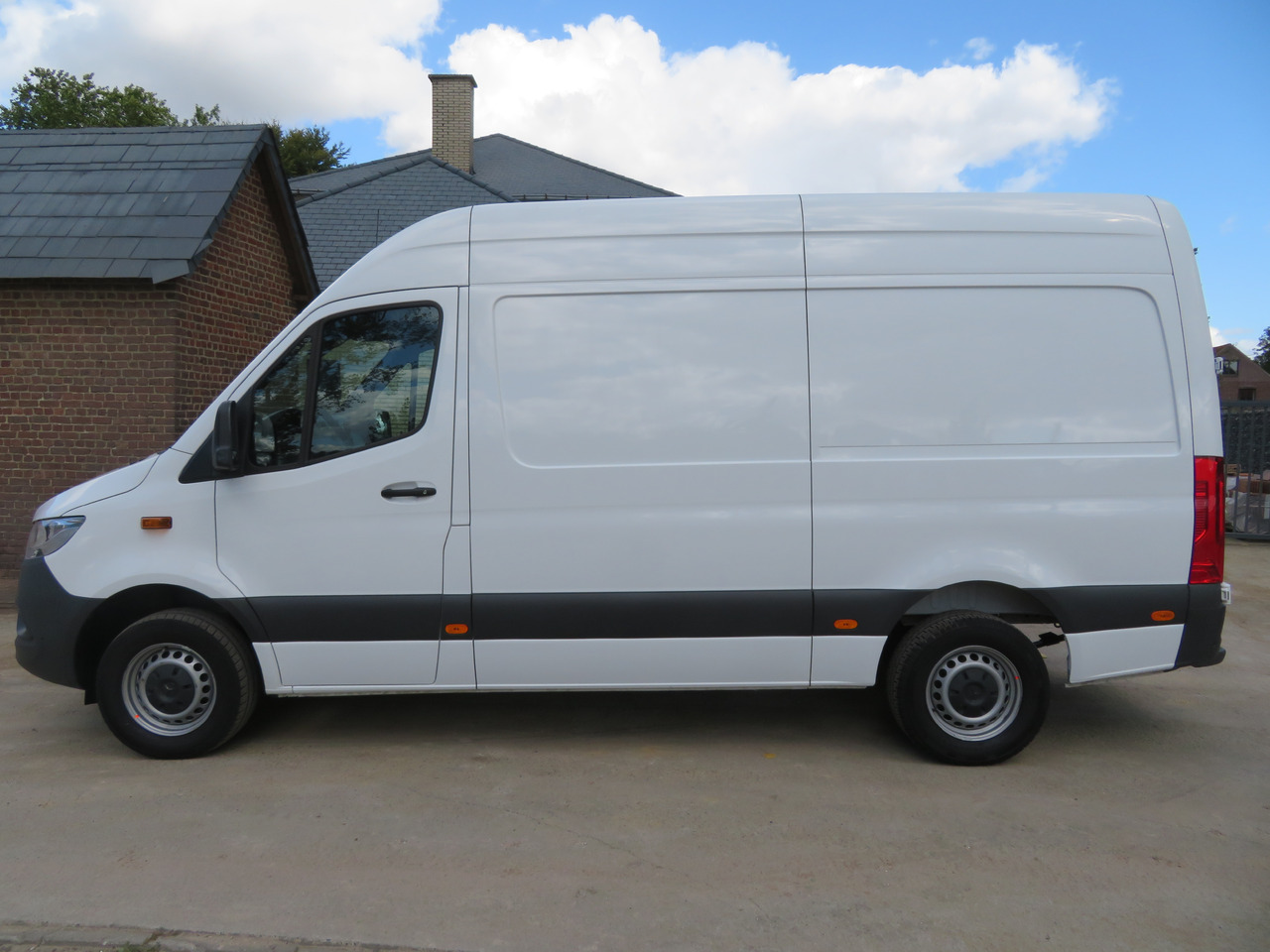 Mercedes-Benz Sprinter 317cdi - A2H2 - Vehículo comercial ligero: foto 4 Mercedes-Benz Sprinter 317cdi - A2H2 - Vehículo comercial ligero: foto 4