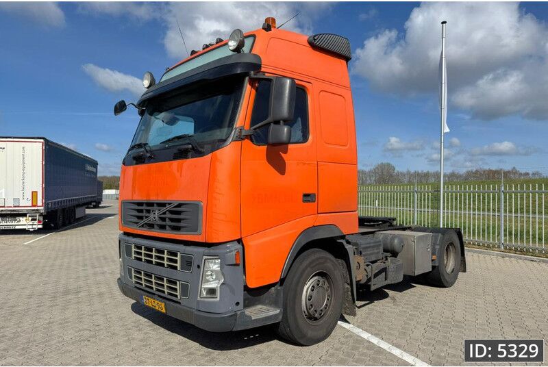 Volvo FH 400 Globetrotter, Euro 5 - Cabeza tractora: foto 1 Volvo FH 400 Globetrotter, Euro 5 - Cabeza tractora: foto 1