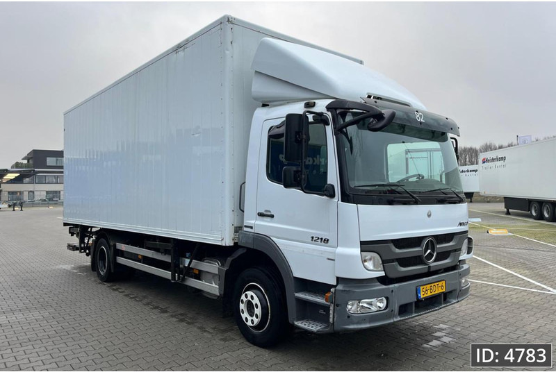 Mercedes-Benz Atego 1218 Day Cab, Euro 5, BDF / EPS automatic / standklima / DHOLLANDIA 2000KG - Portacontenedore/ Intercambiable camión: foto 4 Mercedes-Benz Atego 1218 Day Cab, Euro 5, BDF / EPS automatic / standklima / DHOLLANDIA 2000KG - Portacontenedore/ Intercambiable camión: foto 4