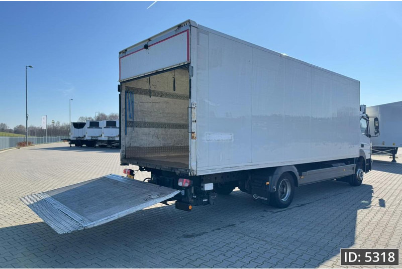 Mercedes-Benz Atego 1223 Day Cab, Euro 6, / Cargolift - Camión caja cerrada: foto 3 Mercedes-Benz Atego 1223 Day Cab, Euro 6, / Cargolift - Camión caja cerrada: foto 3