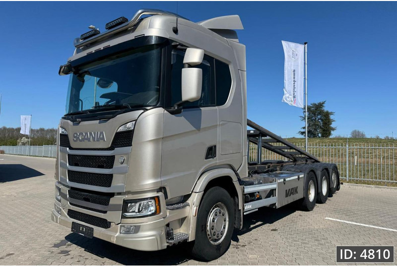 Scania R540 Topline, Euro 6, / 8x4 / BDF / Lift axle / frame 7.4 m - Portacontenedore/ Intercambiable camión: foto 1 Scania R540 Topline, Euro 6, / 8x4 / BDF / Lift axle / frame 7.4 m - Portacontenedore/ Intercambiable camión: foto 1