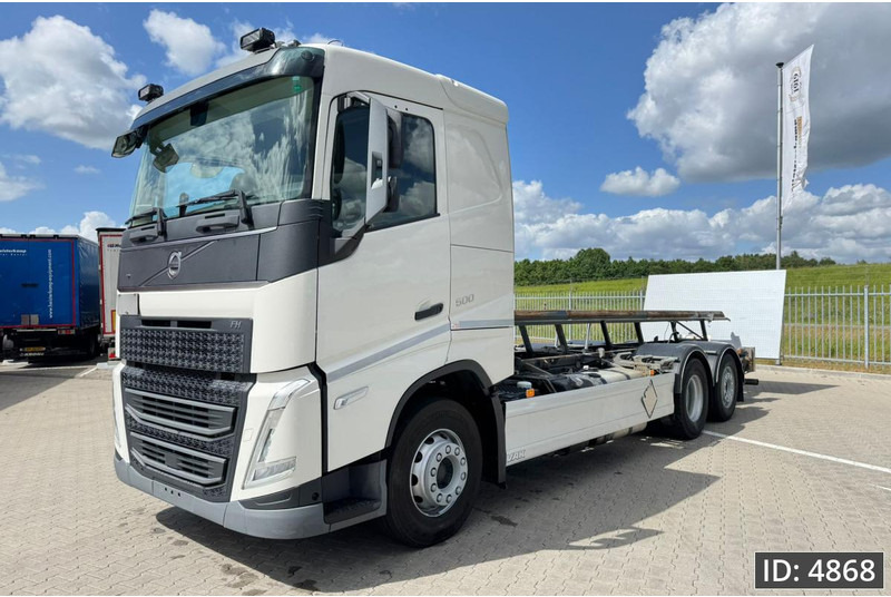 Volvo FH 500 Globetrotter, Euro 6, / 6x2 / Hydraulic body / frame 7.4 m / Tail lift - Portacontenedore/ Intercambiable camión: foto 1 Volvo FH 500 Globetrotter, Euro 6, / 6x2 / Hydraulic body / frame 7.4 m / Tail lift - Portacontenedore/ Intercambiable camión: foto 1