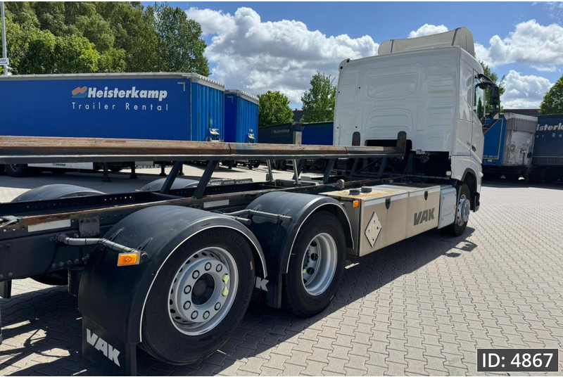 Volvo FH 500 Globetrotter, Euro 6, / 6x2 / Hydraulic body / frame 7.4 m / Tail lift - Portacontenedore/ Intercambiable camión: foto 4 Volvo FH 500 Globetrotter, Euro 6, / 6x2 / Hydraulic body / frame 7.4 m / Tail lift - Portacontenedore/ Intercambiable camión: foto 4