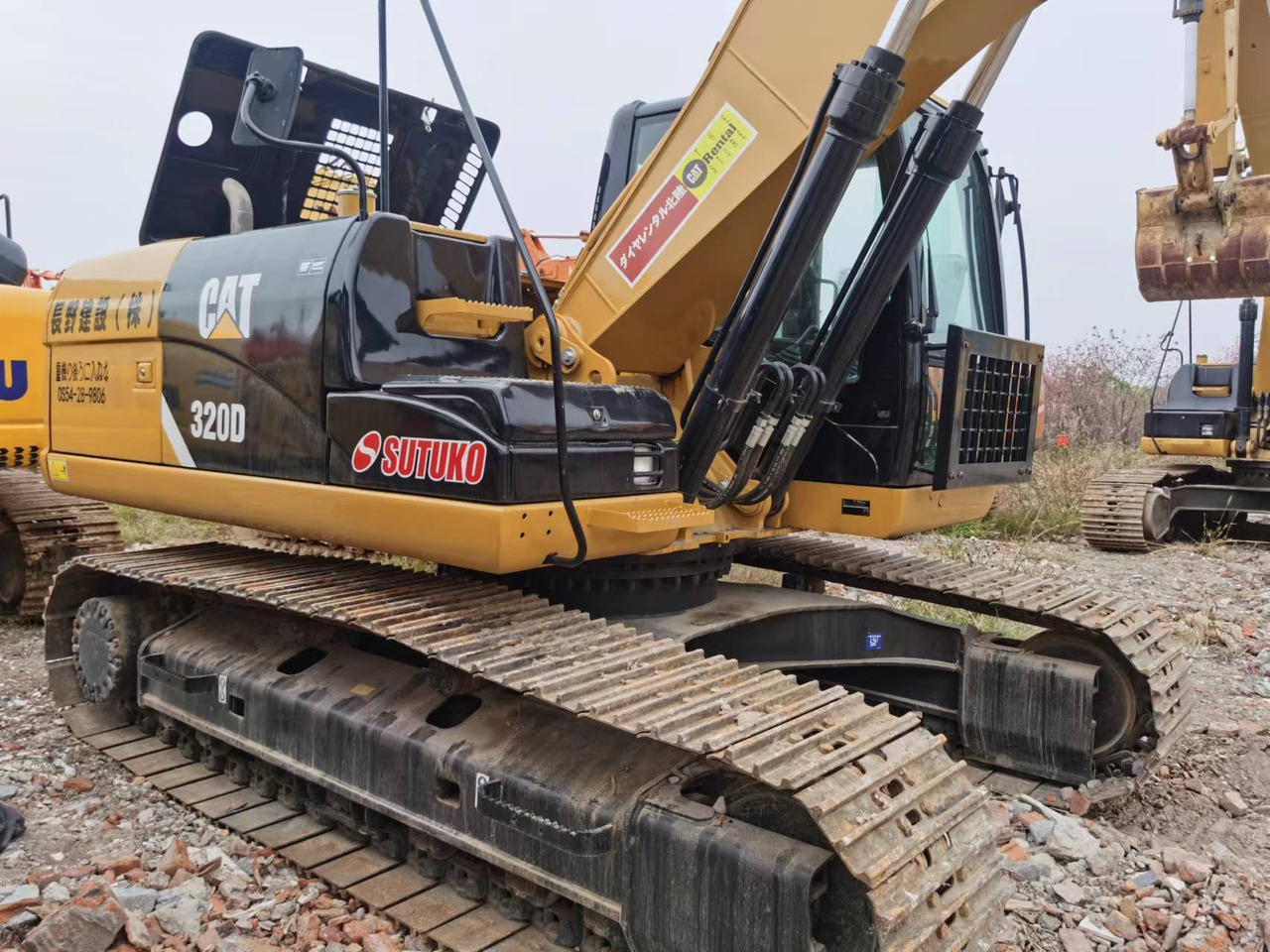CATERPILLAR 320D-1 - Excavadora de cadenas: foto 4 CATERPILLAR 320D-1 - Excavadora de cadenas: foto 4