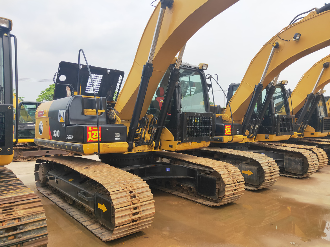 CATERPILLAR 320D - Excavadora de cadenas: foto 2 CATERPILLAR 320D - Excavadora de cadenas: foto 2