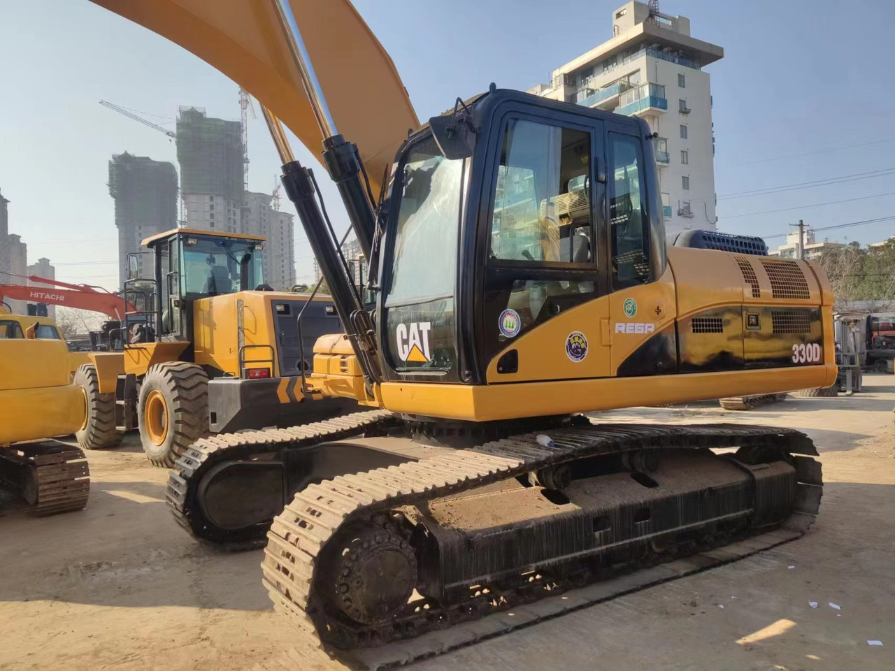 CATERPILLAR 330D - Excavadora de cadenas: foto 1 CATERPILLAR 330D - Excavadora de cadenas: foto 1
