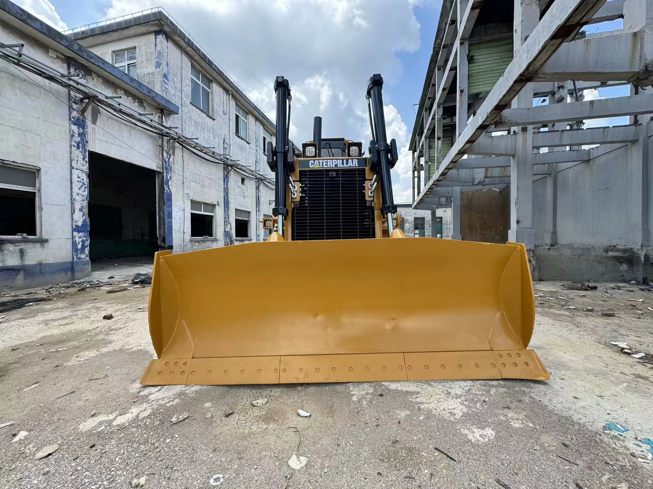CATERPILLAR Bulldozer D8G Good Condition - Bulldozer: foto 3 CATERPILLAR Bulldozer D8G Good Condition - Bulldozer: foto 3