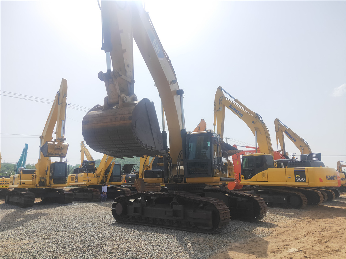 Excavadora de cadenas CATERPILLAR Crawler Excavator 340D: foto 9 Excavadora de cadenas CATERPILLAR Crawler Excavator 340D: foto 9