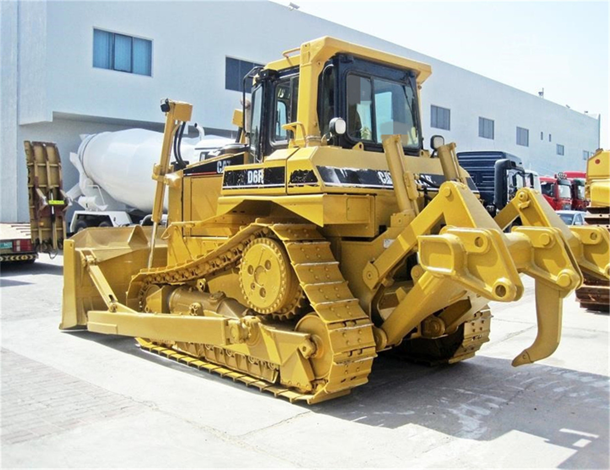 CATERPILLAR D6R - Bulldozer: foto 2 CATERPILLAR D6R - Bulldozer: foto 2