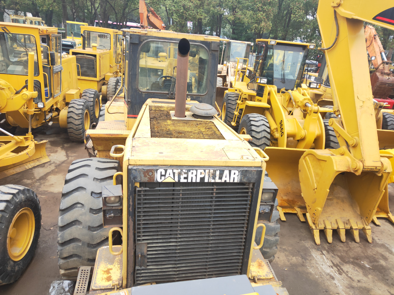 CATERPILLAR Wheel Loader 966F CLick Here for Discount - Cargadora de ruedas: foto 2 CATERPILLAR Wheel Loader 966F CLick Here for Discount - Cargadora de ruedas: foto 2