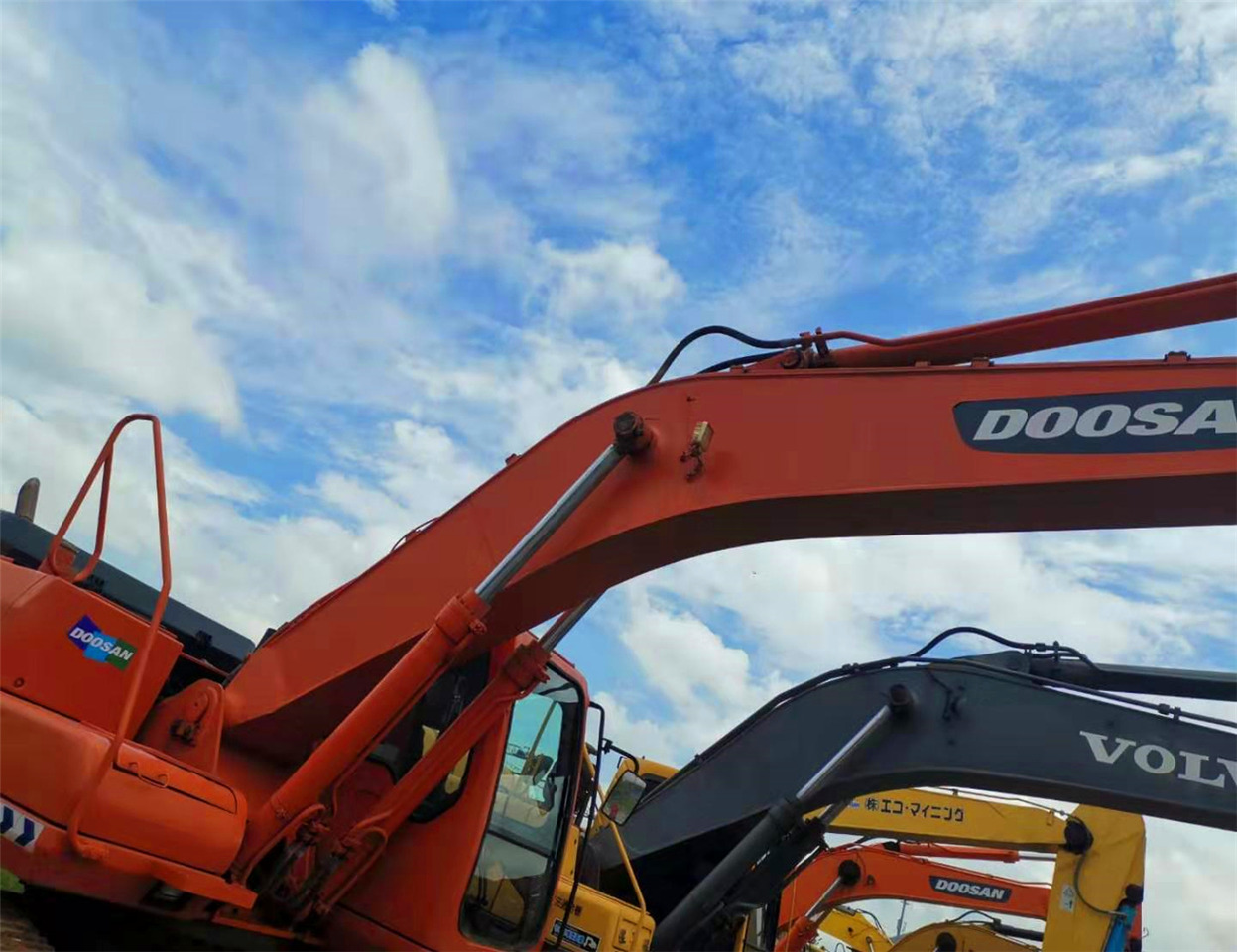 DOOSAN Excavator DH300 Click Here for Discount - Excavadora de cadenas: foto 4 DOOSAN Excavator DH300 Click Here for Discount - Excavadora de cadenas: foto 4