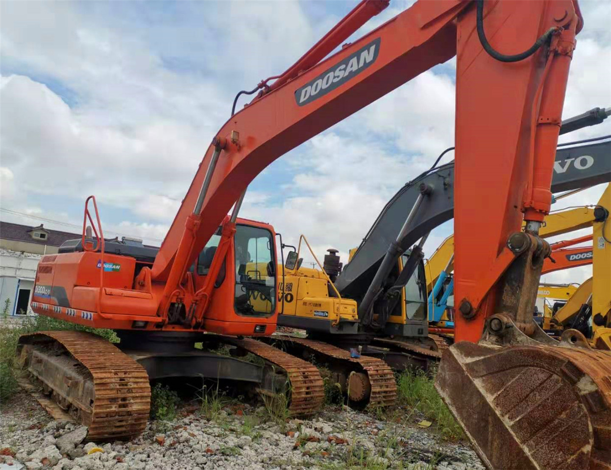 DOOSAN Excavator DH300 Click Here for Discount - Excavadora de cadenas: foto 2 DOOSAN Excavator DH300 Click Here for Discount - Excavadora de cadenas: foto 2