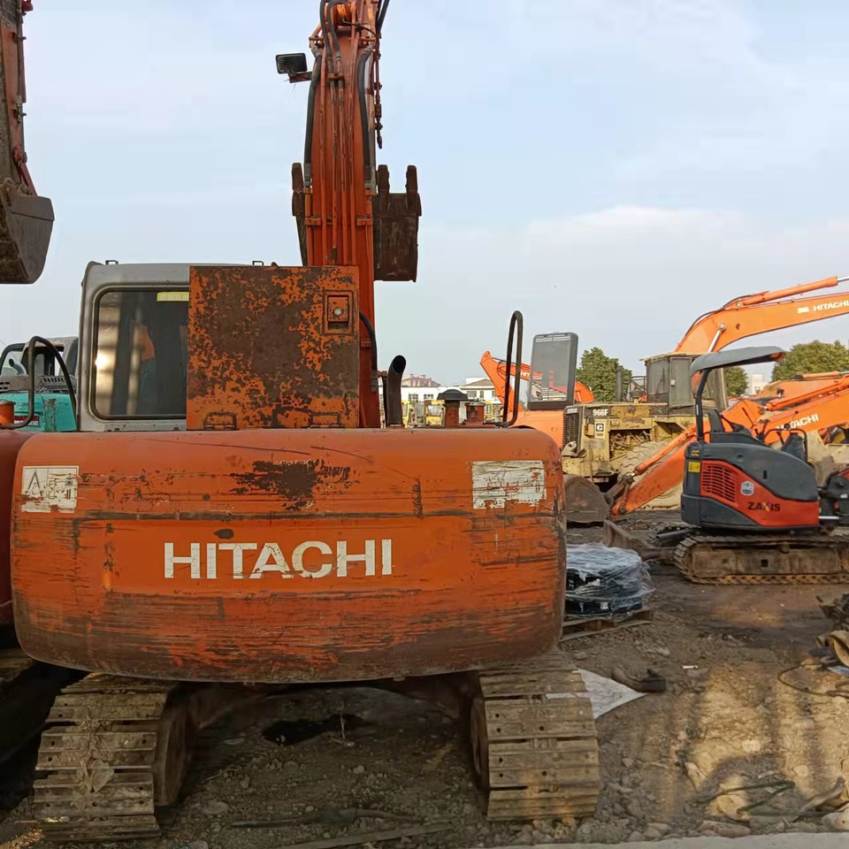 HITACHI EX60-5 - Excavadora de cadenas: foto 4 HITACHI EX60-5 - Excavadora de cadenas: foto 4