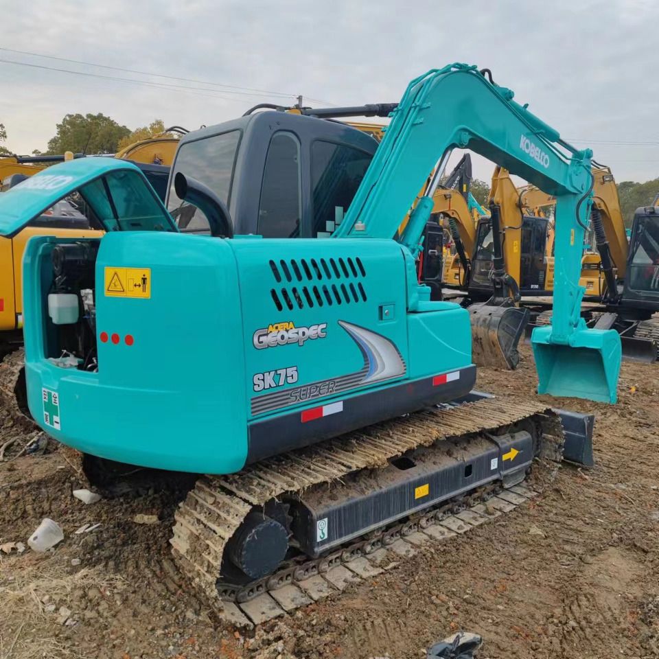 KOBELCO SK75 Mini Excavator - Miniexcavadora: foto 5 KOBELCO SK75 Mini Excavator - Miniexcavadora: foto 5