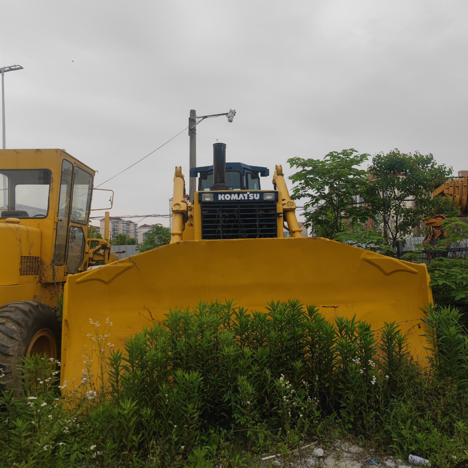 Maquinaria de construcción KOMATSU BULLDOZER　D155A: foto 6