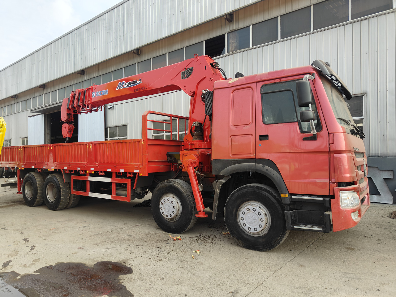 SINOTRUK HOWO 8X4 16 TONS CLICK HERE FOR DISCOUNT - Camión grúa: foto 3 SINOTRUK HOWO 8X4 16 TONS CLICK HERE FOR DISCOUNT - Camión grúa: foto 3