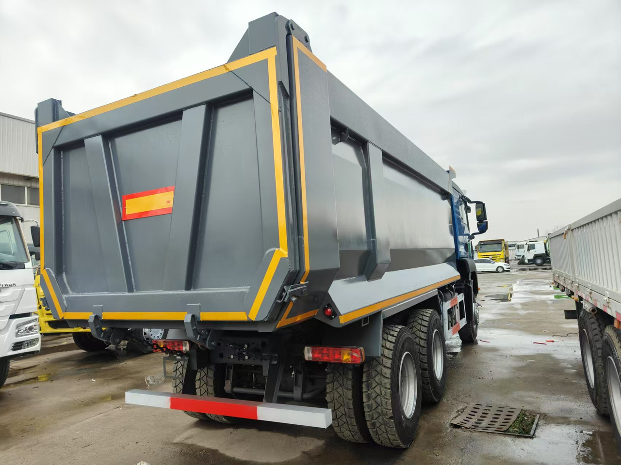 SINOTRUK TX 420 6X4 CLICK HERE FOR DISCOUNT - Volquete camión: foto 4 SINOTRUK TX 420 6X4 CLICK HERE FOR DISCOUNT - Volquete camión: foto 4