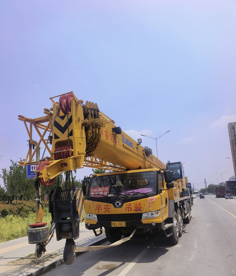 XCMG Crane QY75K - Grúa todo terreno: foto 2 XCMG Crane QY75K - Grúa todo terreno: foto 2