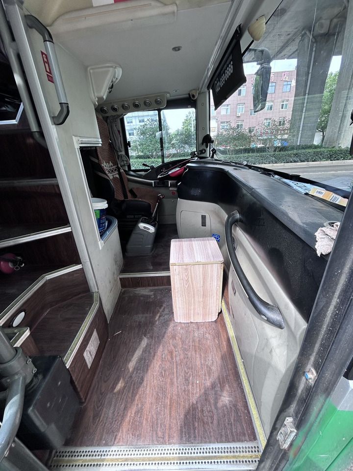 Yutong 56 Seats Coach Click Here for Discount - Autocar: foto 5 Yutong 56 Seats Coach Click Here for Discount - Autocar: foto 5