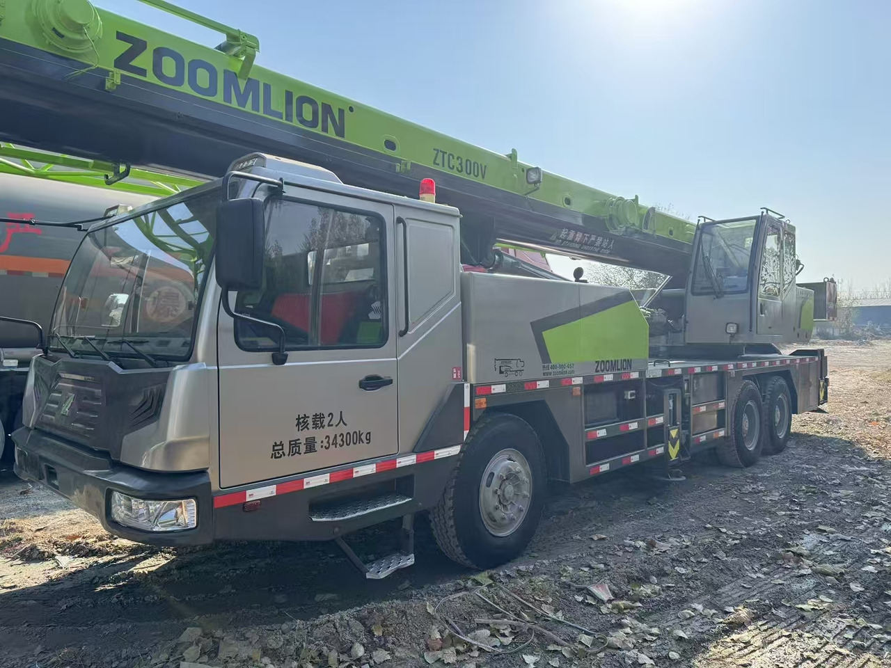 ZOOMLION Crane ZTC300V 30Ton - Grúa: foto 4 ZOOMLION Crane ZTC300V 30Ton - Grúa: foto 4
