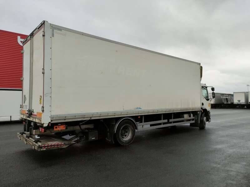 Camion Porteur 19 TONNES 320 CV HAYON 2 PORTES AR - Camión caja cerrada: foto 4 Camion Porteur 19 TONNES 320 CV HAYON 2 PORTES AR - Camión caja cerrada: foto 4
