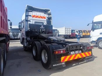 SHACMAN Shacman Trailer Truck for Sale in Sierra Leone - Cabeza tractora: foto 4 SHACMAN Shacman Trailer Truck for Sale in Sierra Leone - Cabeza tractora: foto 4