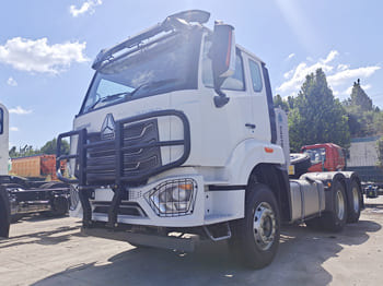 SINOTRUK Sinotruck for sale for Sale in Malawi - Cabeza tractora: foto 1 SINOTRUK Sinotruck for sale for Sale in Malawi - Cabeza tractora: foto 1