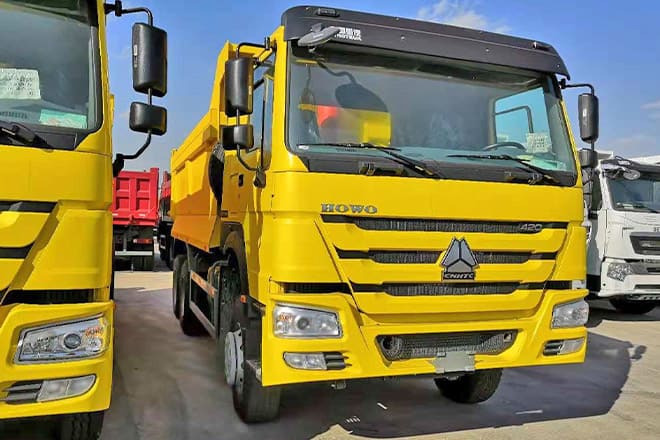 SINOTRUK Howo 400 10 Wheeler Dump Truck for Sale Price in Sierra Leone - Volquete camión: foto 1 SINOTRUK Howo 400 10 Wheeler Dump Truck for Sale Price in Sierra Leone - Volquete camión: foto 1