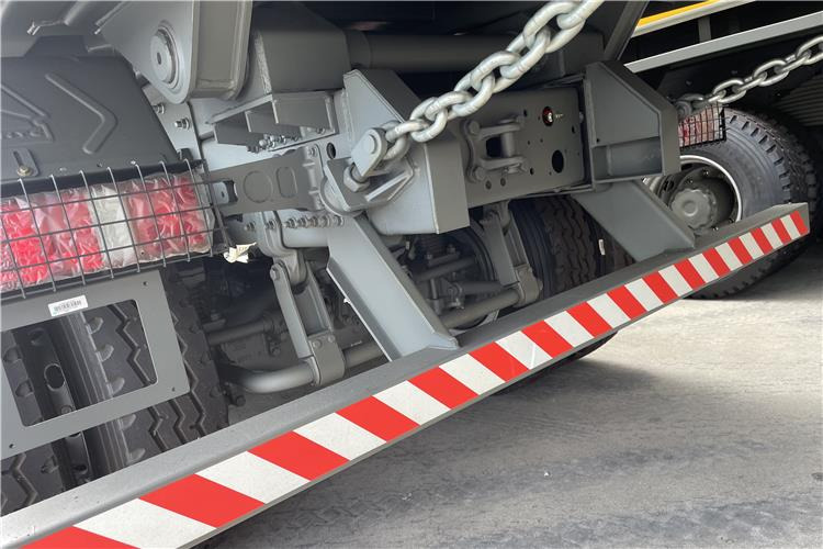 SINOTRUK Howo Dump Truck 6x4 for Sale In Ghana - Volquete camión: foto 5 SINOTRUK Howo Dump Truck 6x4 for Sale In Ghana - Volquete camión: foto 5