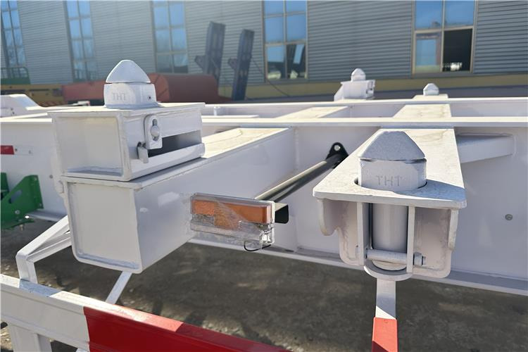 TITABN 2 Axle Gooseneck Container Trailer for Sale In Kenya - Chasis semirremolque: foto 2 TITABN 2 Axle Gooseneck Container Trailer for Sale In Kenya - Chasis semirremolque: foto 2