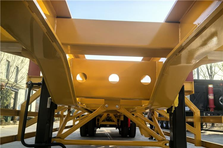 TITAN 20/40FT Terminal Trailer for Sale In Uganda - Portacontenedore/ Intercambiable semirremolque: foto 5 TITAN 20/40FT Terminal Trailer for Sale In Uganda - Portacontenedore/ Intercambiable semirremolque: foto 5