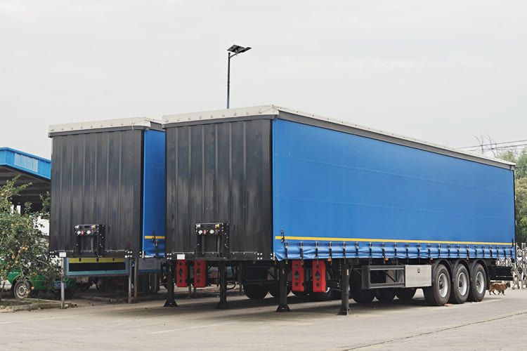 TITAN 3 Axle Curtainside Trailer 40T for Sale in Nigeria - Semirremolque lona: foto 1 TITAN 3 Axle Curtainside Trailer 40T for Sale in Nigeria - Semirremolque lona: foto 1