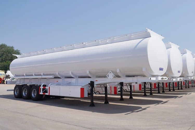TITAN 50000L Fuel Tanker Semi Trailer for Sale in Zambia - Cisterna semirremolque: foto 2 TITAN 50000L Fuel Tanker Semi Trailer for Sale in Zambia - Cisterna semirremolque: foto 2
