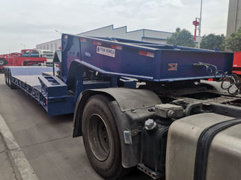 TITAN 80 Ton Lowboy Semi Trailer for Sale in Tanzania - Góndola rebajadas semirremolque: foto 2 TITAN 80 Ton Lowboy Semi Trailer for Sale in Tanzania - Góndola rebajadas semirremolque: foto 2