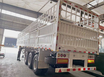 TITAN Animal Transport Fence Trailer for Sale in Mali - Transporte de ganado semirremolque: foto 3 TITAN Animal Transport Fence Trailer for Sale in Mali - Transporte de ganado semirremolque: foto 3