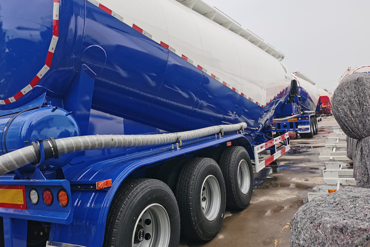 TITAN Cement Bulker Trailer for Sale in Jamaica - Semirremolque silo: foto 3 TITAN Cement Bulker Trailer for Sale in Jamaica - Semirremolque silo: foto 3