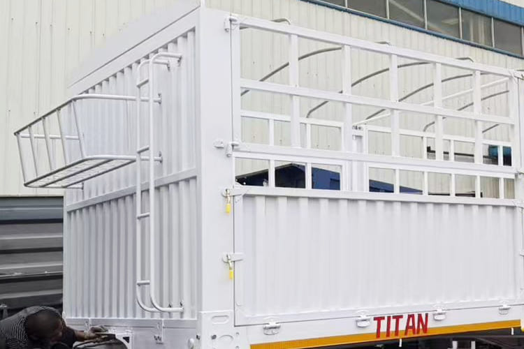 TITAN Livestock Fence Semi Trailer for Sale in Malawi - Transporte de ganado semirremolque: foto 4 TITAN Livestock Fence Semi Trailer for Sale in Malawi - Transporte de ganado semirremolque: foto 4