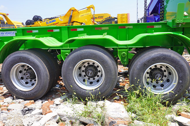 XCMG China 37Ton Side Lifter for Sale in Togo - Portacontenedore/ Intercambiable semirremolque: foto 4 XCMG China 37Ton Side Lifter for Sale in Togo - Portacontenedore/ Intercambiable semirremolque: foto 4