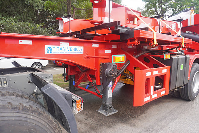 XCMG XCMG Side Loader Container Transport for Sale in Papua New Guinea - Portacontenedore/ Intercambiable semirremolque: foto 2 XCMG XCMG Side Loader Container Transport for Sale in Papua New Guinea - Portacontenedore/ Intercambiable semirremolque: foto 2