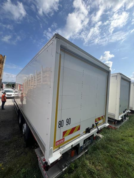 Camión caja cerrada MAN TGS 26.440: foto 19