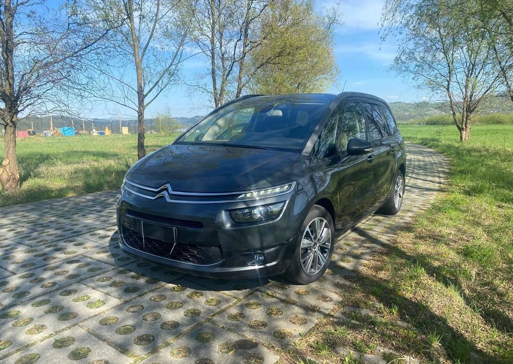 Citroën C4 Grand Picasso BlueHDi 120 EAT6 Selection - Minibús, Furgoneta de pasajeros: foto 2 Citroën C4 Grand Picasso BlueHDi 120 EAT6 Selection - Minibús, Furgoneta de pasajeros: foto 2