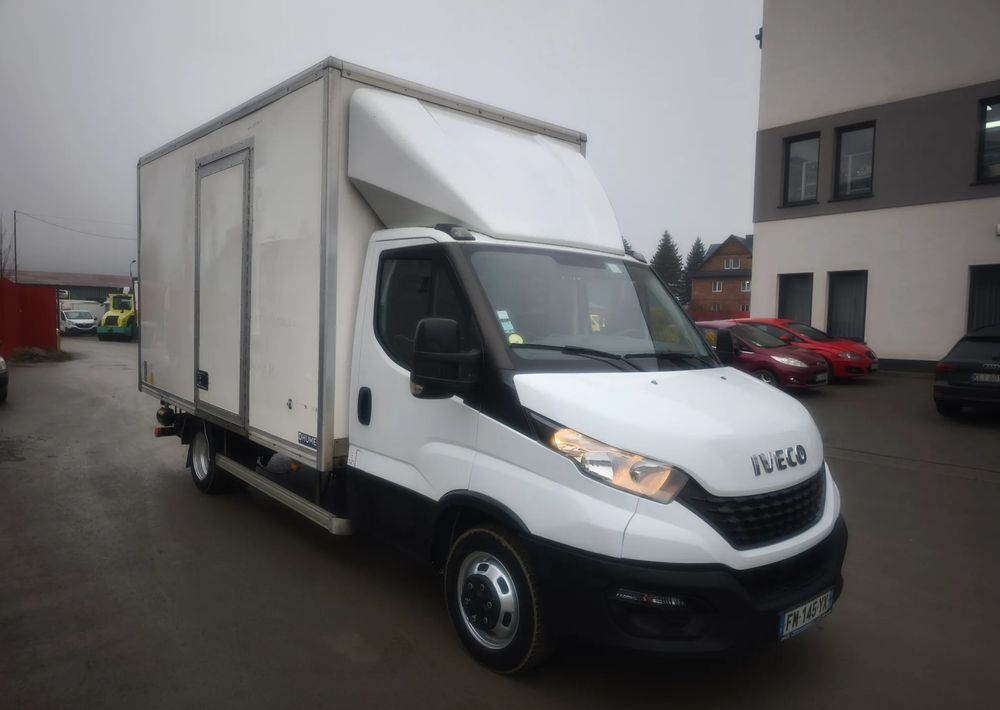 Iveco DAILY 35C14 2.3 HPI KONTENER 8 PALET WINDA KLIMA - Furgoneta: foto 3 Iveco DAILY 35C14 2.3 HPI KONTENER 8 PALET WINDA KLIMA - Furgoneta: foto 3