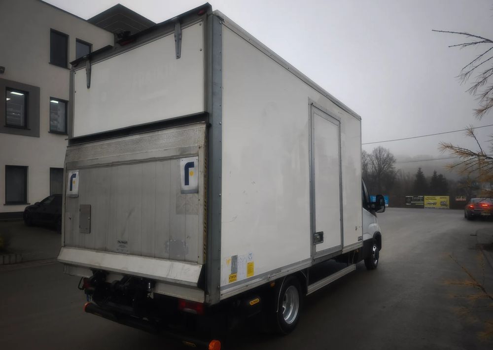 Iveco DAILY 35C14 2.3 HPI KONTENER 8 PALET WINDA KLIMA - Furgoneta: foto 5 Iveco DAILY 35C14 2.3 HPI KONTENER 8 PALET WINDA KLIMA - Furgoneta: foto 5