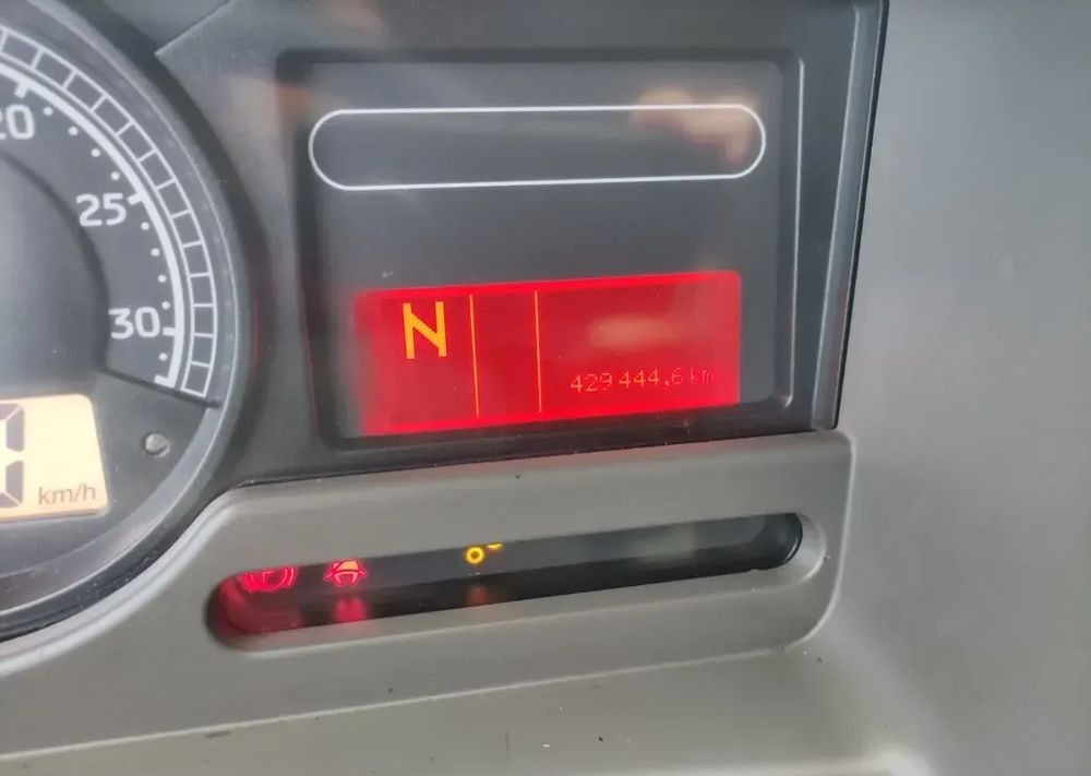 Renault Premium 26.380 Dxi 6x2 rama do zabudowy - Chasis camión: foto 5 Renault Premium 26.380 Dxi 6x2 rama do zabudowy - Chasis camión: foto 5