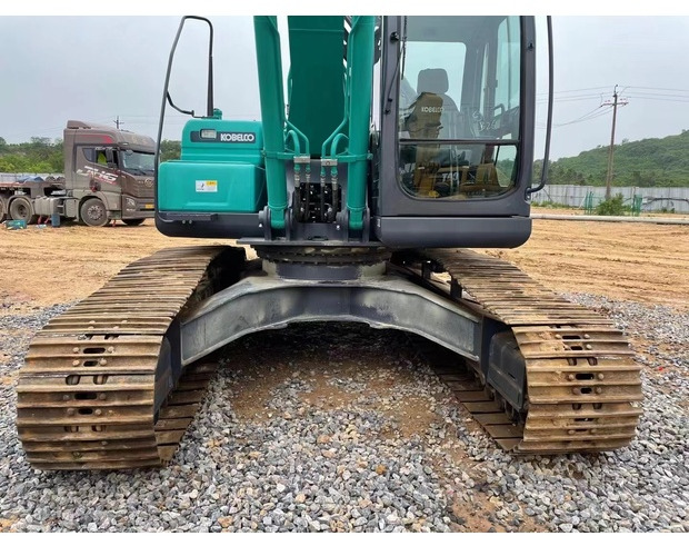 2022 KOBELCO SK210 - Excavadora de cadenas: foto 1 2022 KOBELCO SK210 - Excavadora de cadenas: foto 1